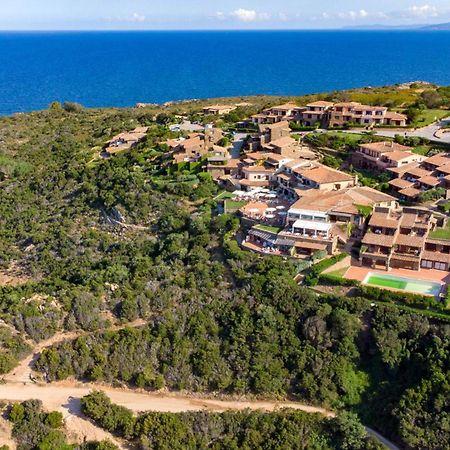 Appartamento Mare Nostrum - Vista Mare & A/C カーポ・コーダ・カヴァッロ エクステリア 写真