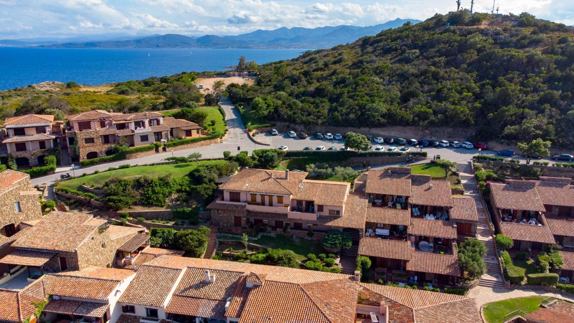 Appartamento Mare Nostrum - Vista Mare & A/C カーポ・コーダ・カヴァッロ エクステリア 写真